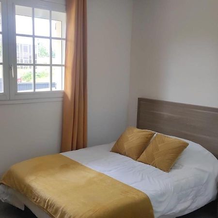 Appartement 1 , Disneyland - Parking Gratuit - Maison Des Platanes Meaux Kültér fotó